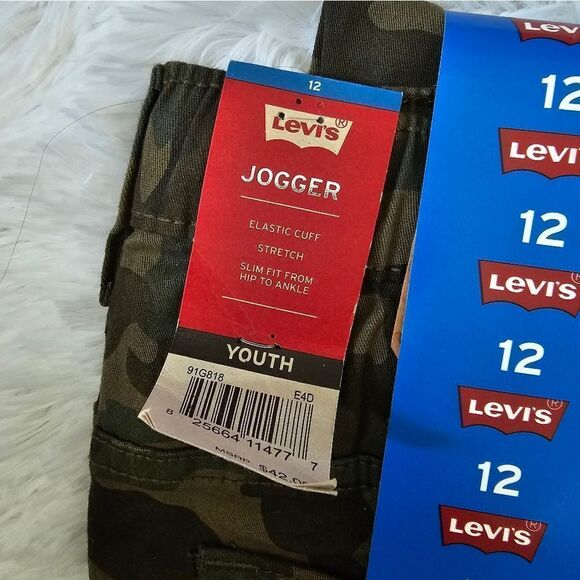 Boy's Levi Strauss Camouflage Jogger Size 12 - Picture 2 of 5